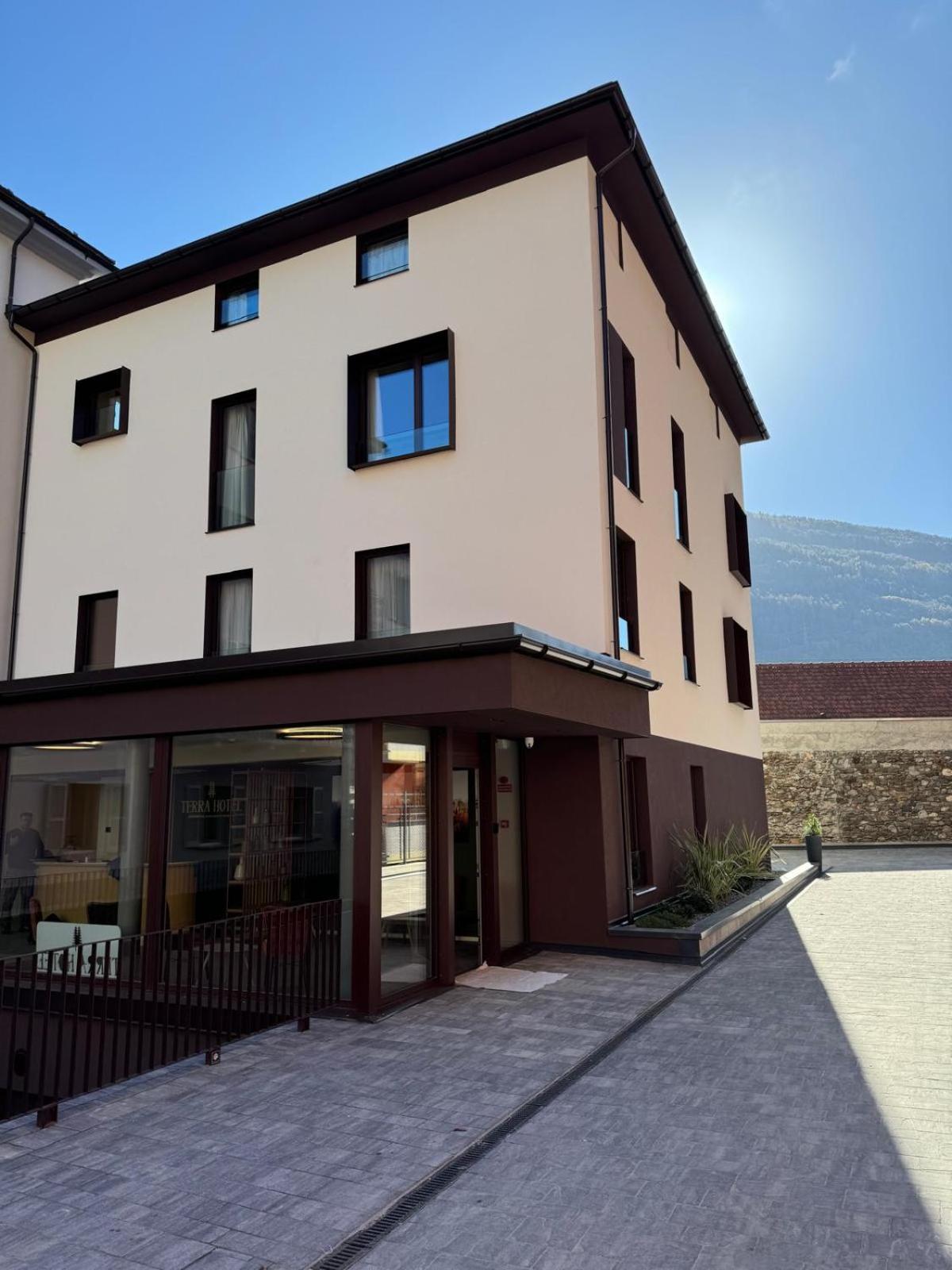Terra Hotel Boutique Tirano Eksteriør bilde