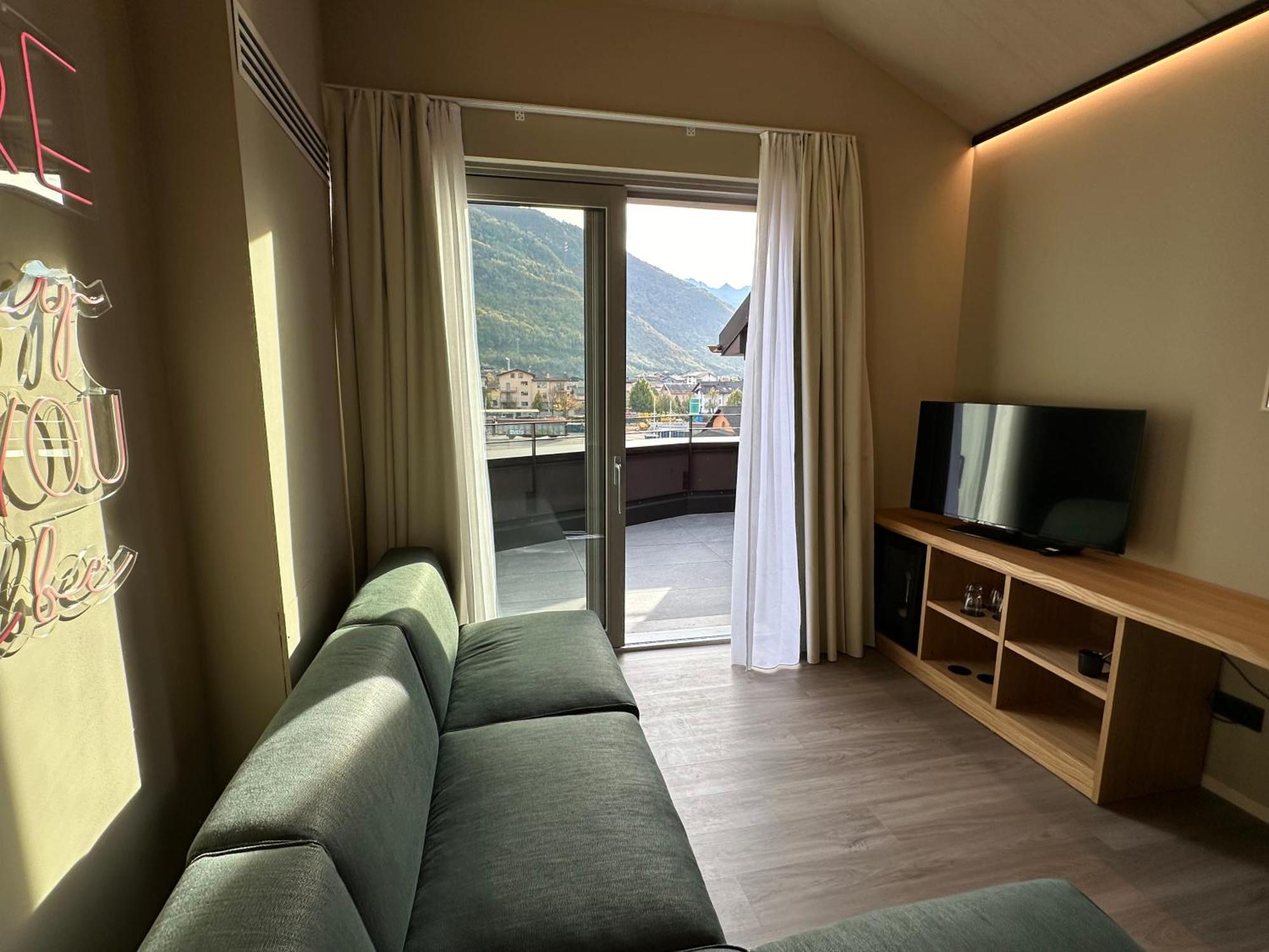 Terra Hotel Boutique Tirano Eksteriør bilde