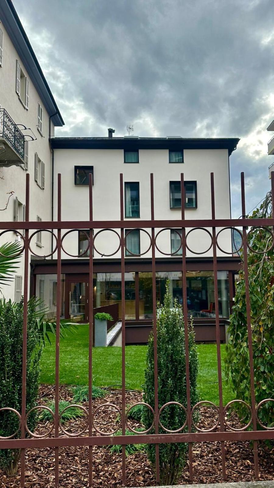 Terra Hotel Boutique Tirano Eksteriør bilde