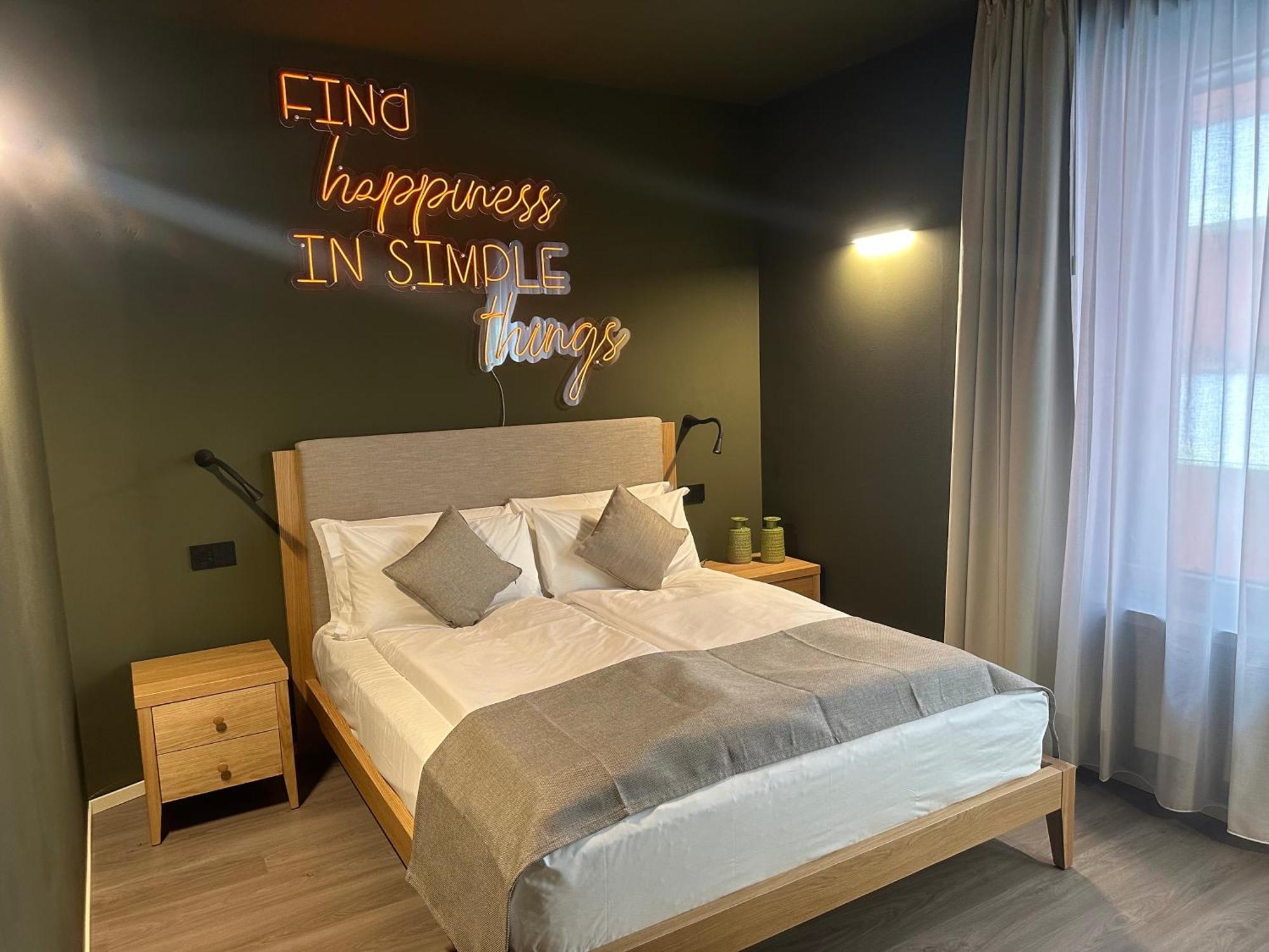 Terra Hotel Boutique Tirano Eksteriør bilde