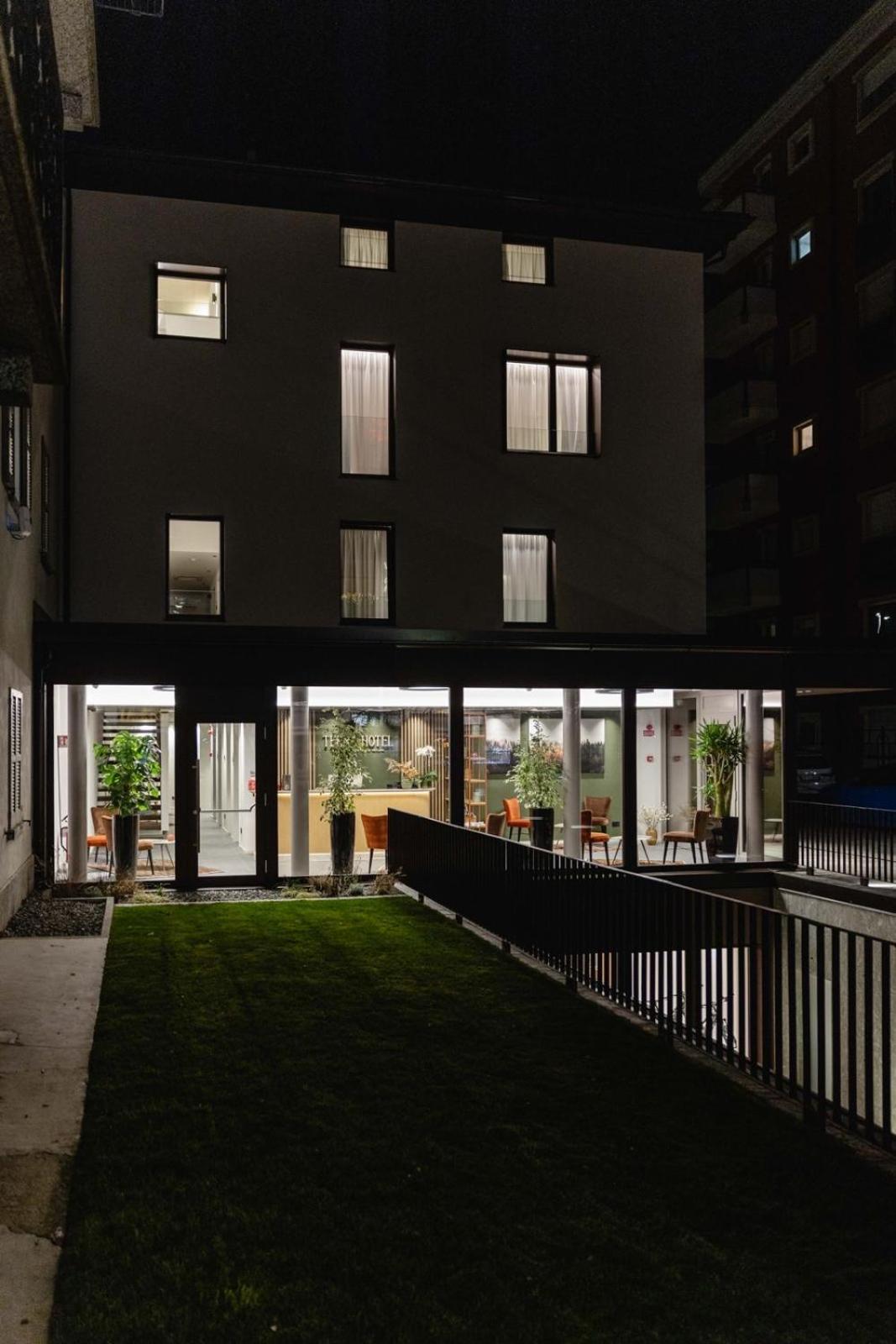 Terra Hotel Boutique Tirano Eksteriør bilde